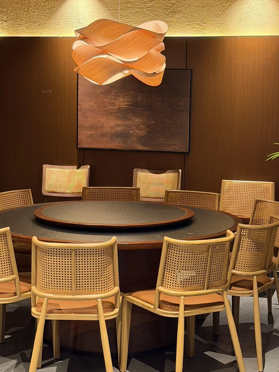 Rattan Circle Banquet Round